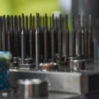 精密冲压件屏蔽罩固定夹的优点